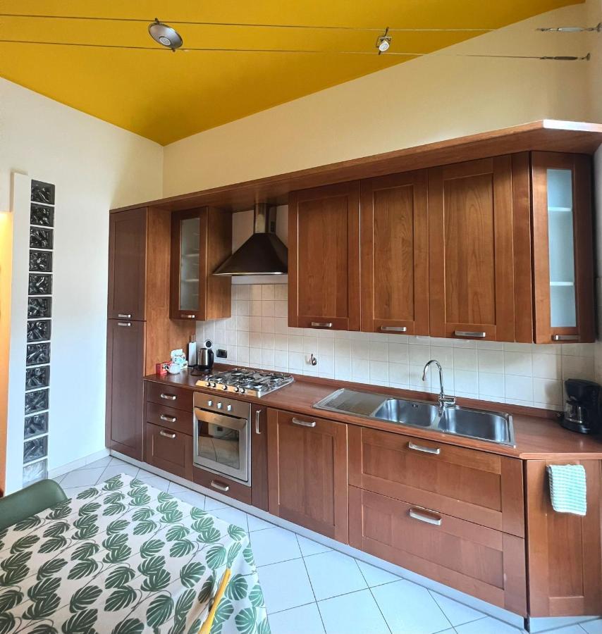 Appartamento Su Cortile Magico تورينو المظهر الخارجي الصورة